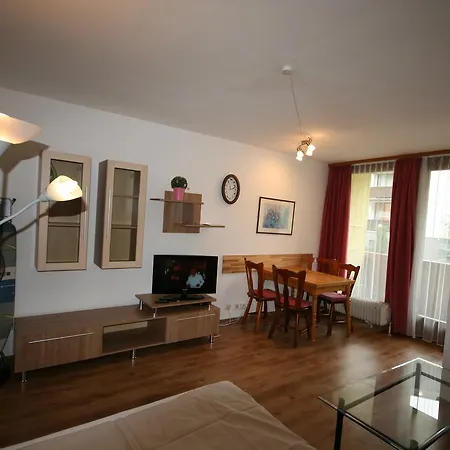 Apartment Domizil *